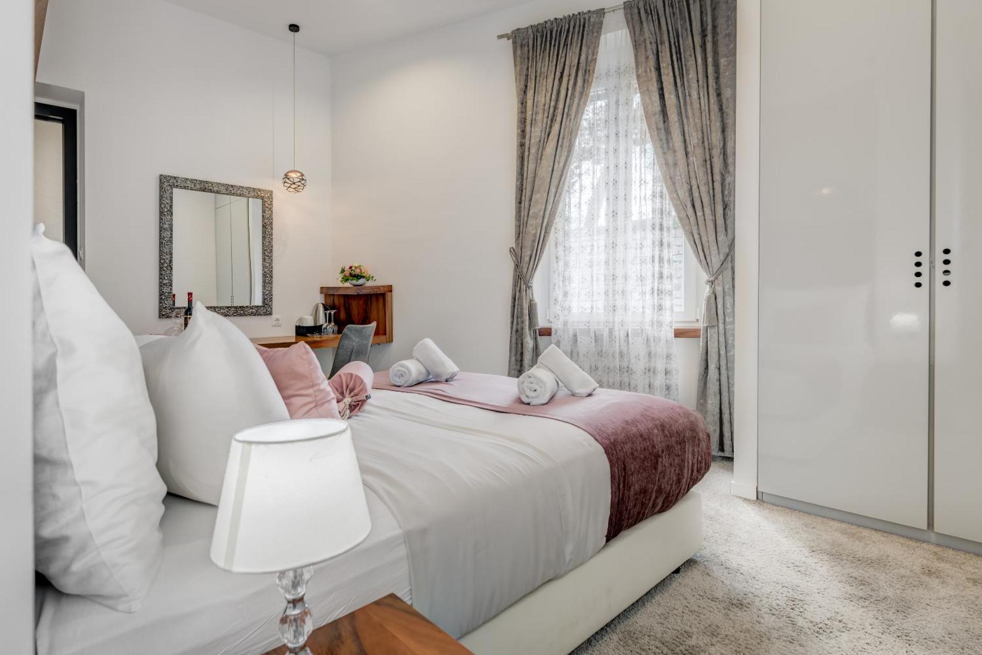 Starlight Luxury Suites Split Exteriér fotografie